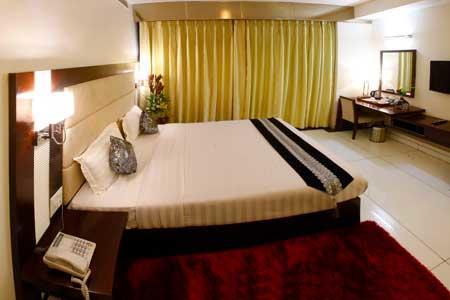 Hotel Bizzotel Gurgaon Ngoại thất bức ảnh