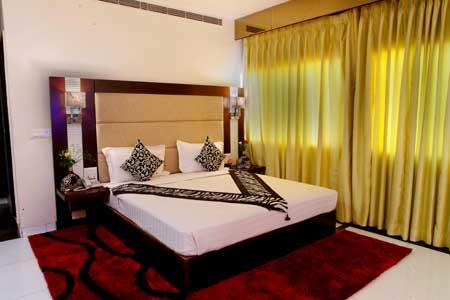 Hotel Bizzotel Gurgaon Ngoại thất bức ảnh